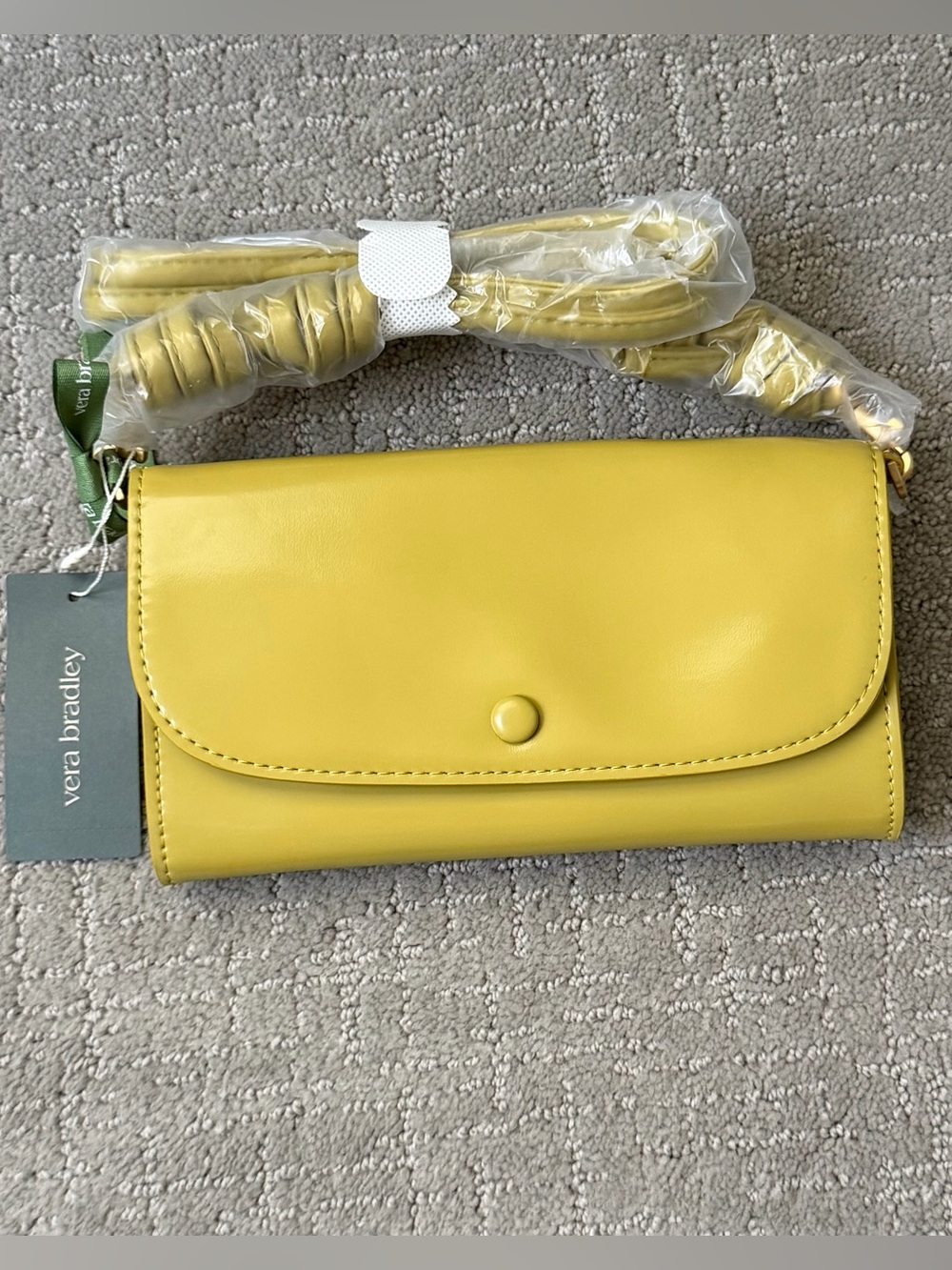 New - Vera Bradley Wildwood Crossbody Wallet Purse in Golden Olive